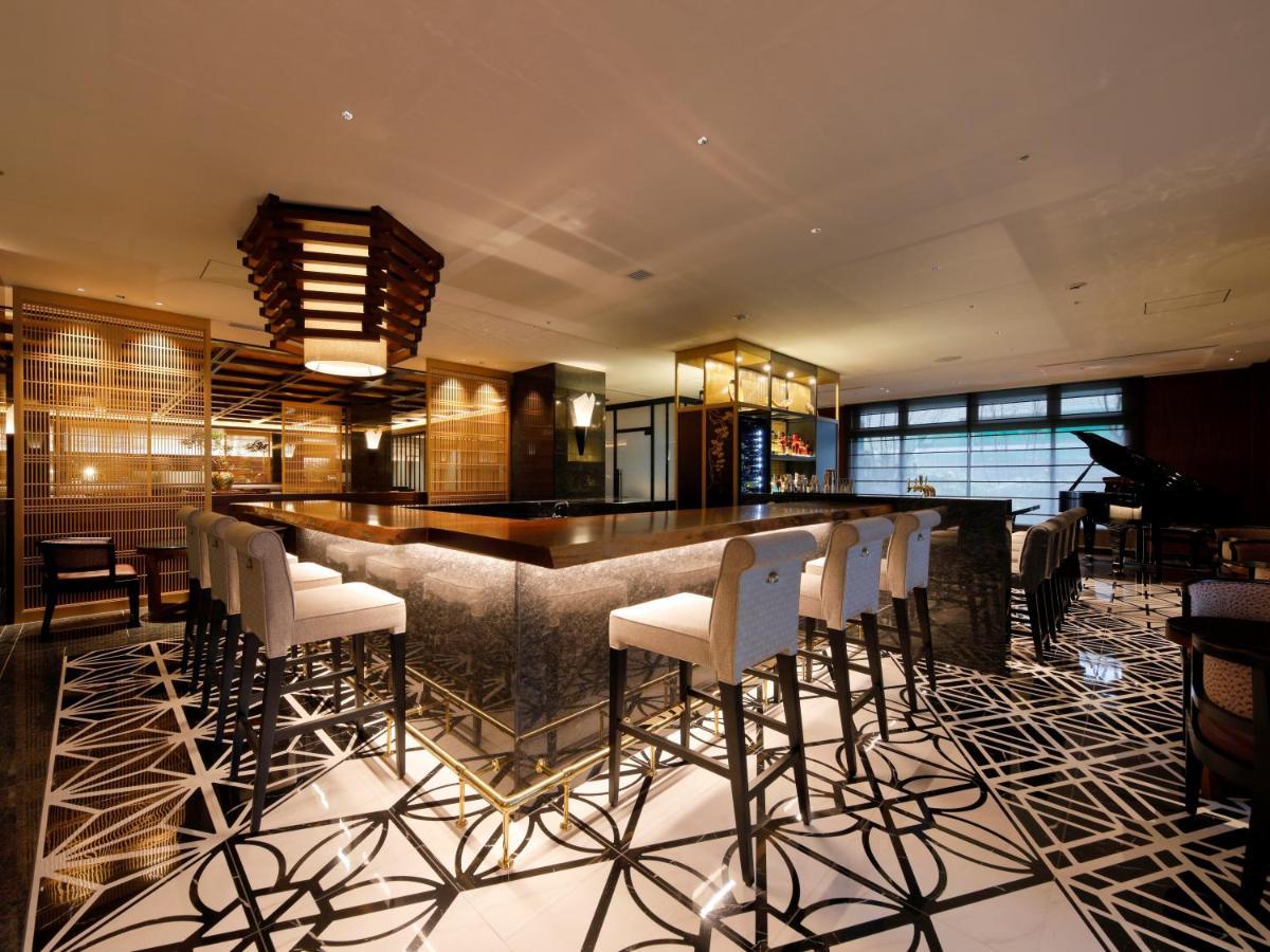 The Hotel Sanraku Kanazawa 21Th December 2022 Open Экстерьер фото The bar at the 19th floor